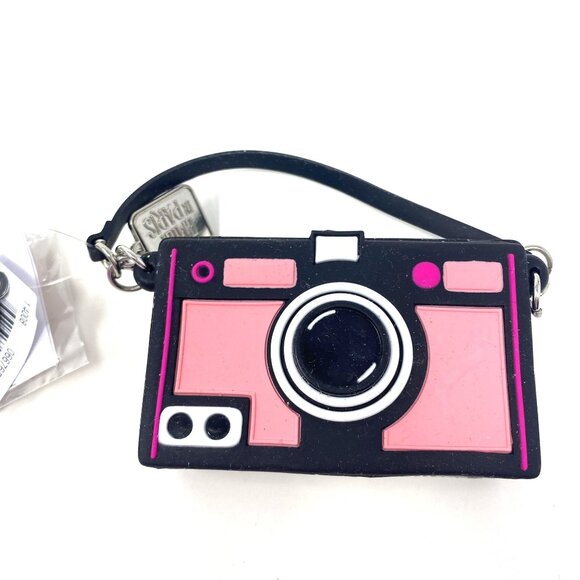 Bath & Body Works Emily In Paris Camera PocketBac Holder Sound Maker Pink Black - Picture 3 of 7